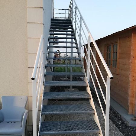 Les Fermiers Bed & Breakfast Giremoutiers Dış mekan fotoğraf