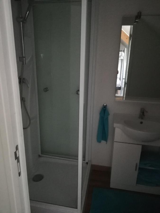 Les Fermiers Bed & Breakfast Giremoutiers Dış mekan fotoğraf
