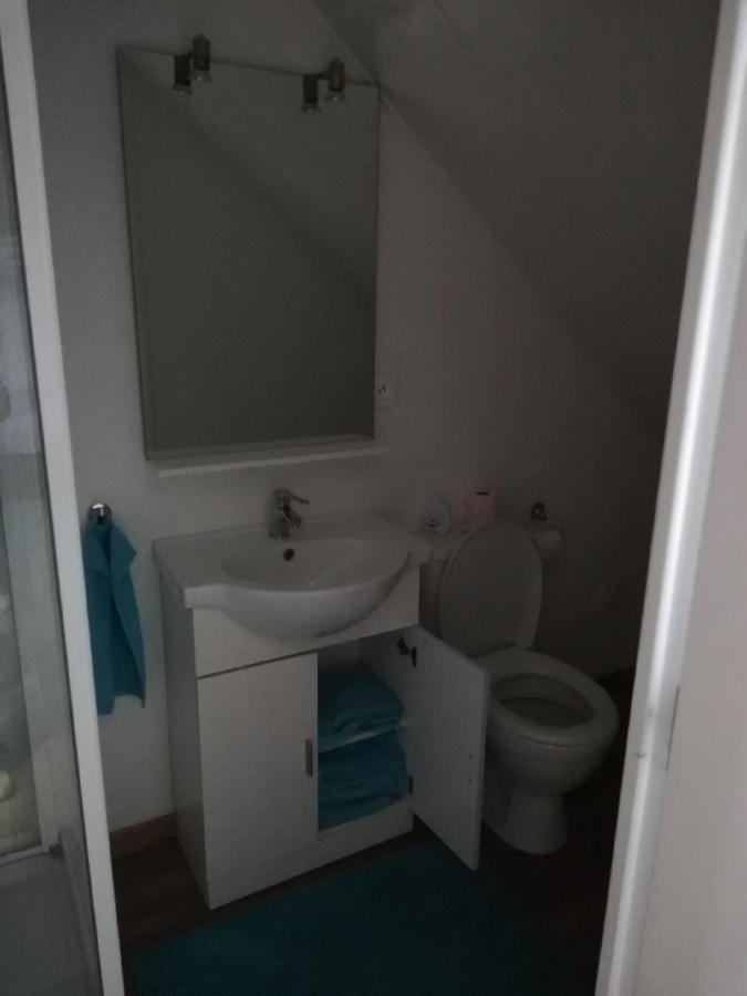 Les Fermiers Bed & Breakfast Giremoutiers Dış mekan fotoğraf